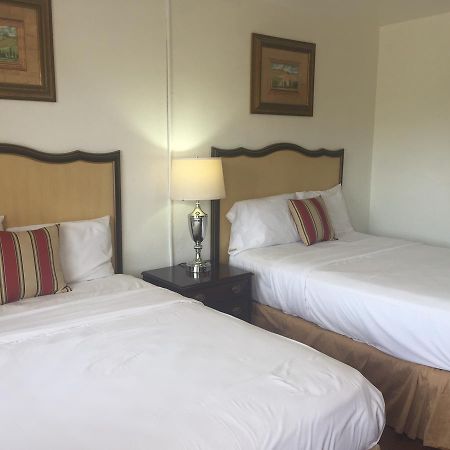 Family Inn 萨拉索塔 外观 照片