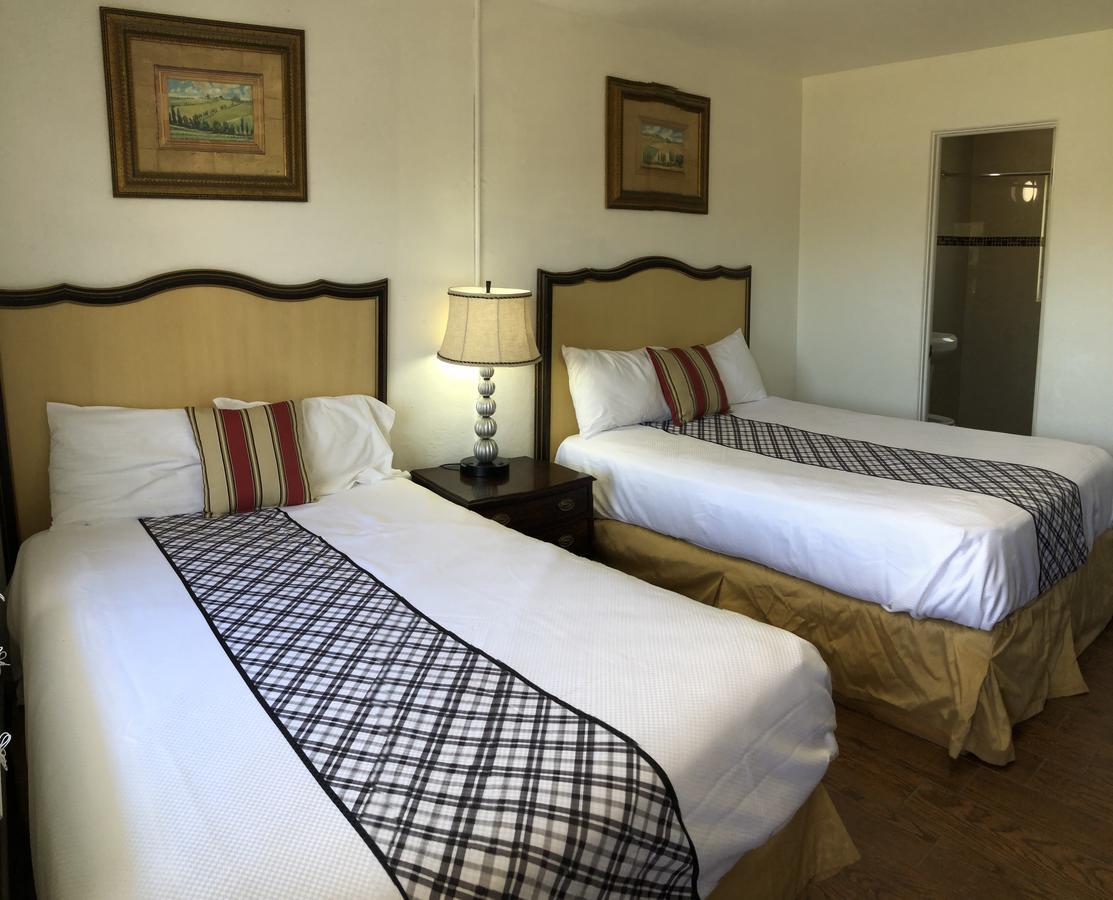 Family Inn 萨拉索塔 外观 照片
