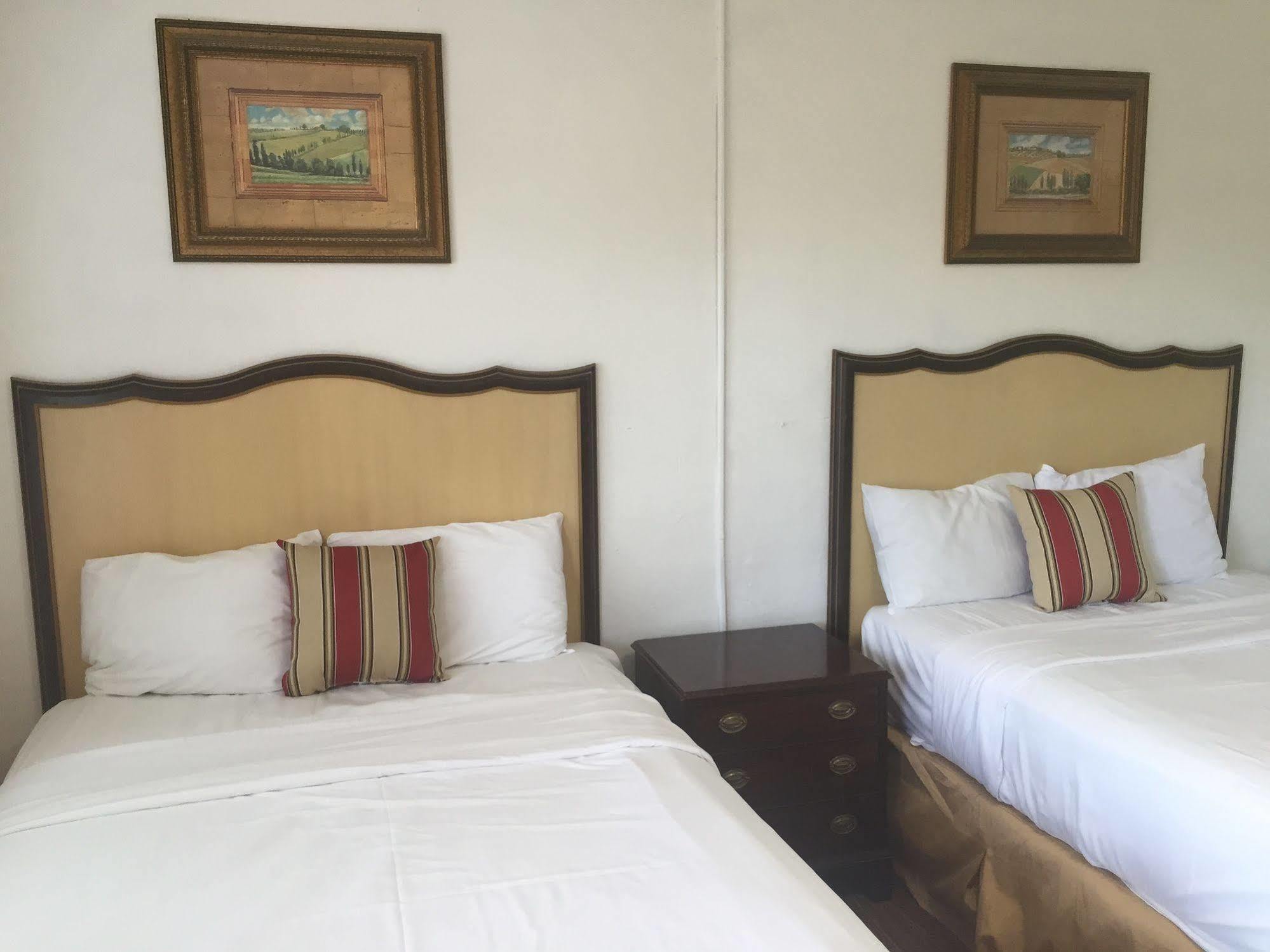 Family Inn 萨拉索塔 外观 照片
