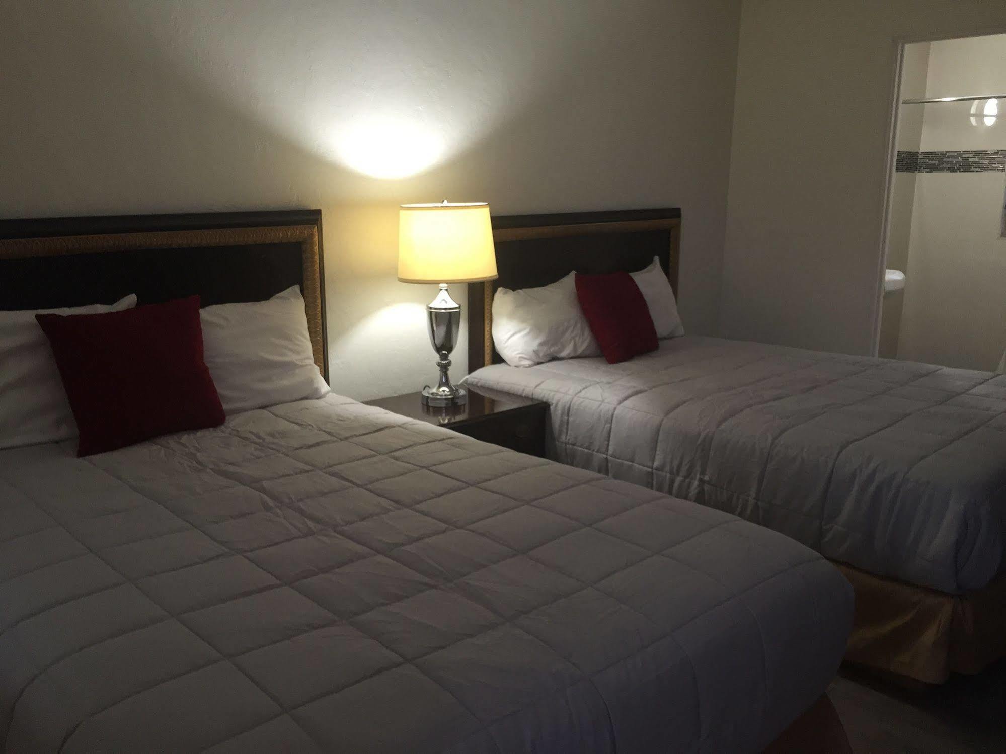 Family Inn 萨拉索塔 外观 照片